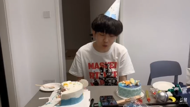 【2021-07-02 20点场】王纪超666：6点准时兄弟们
