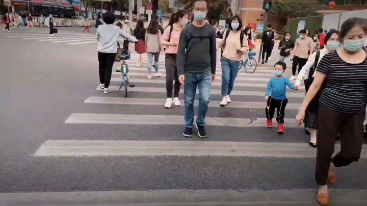 夏天的风 我永远记得，清清楚楚的说你爱我