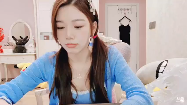 【2021-07-04 17点场】丽亚celiahunne：小姨子：七月