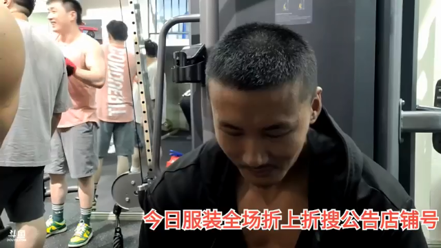 【2021-07-05 19点场】黑人毅：7号直播6周年。聚餐咯