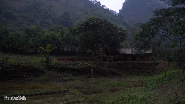 第三季更新高清E115升级锤子科技【(12)真人我的世界-空手发展-单人炼铁】