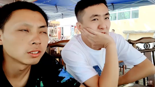 【2021-07-07 17点场】逐梦兄弟：牙小凯在乌鲁木齐的烦恼生活