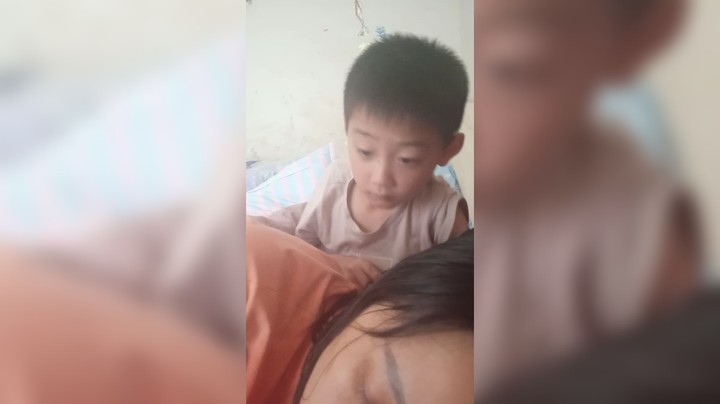 喜欢听故事的娃