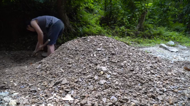 第三季更新高清E112快过年了(19)整下装修【真人我的世界-空手发展-单人炼铁】