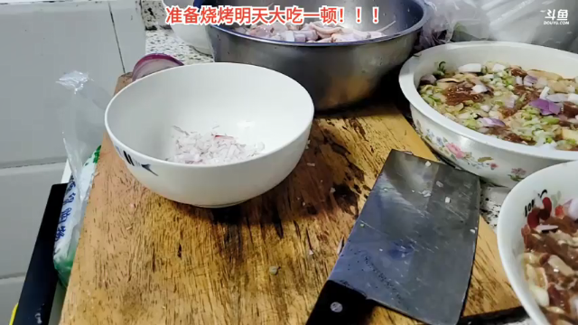 【2021-07-02 19点场】某年骚班儿：Emmmmmmm 3412559