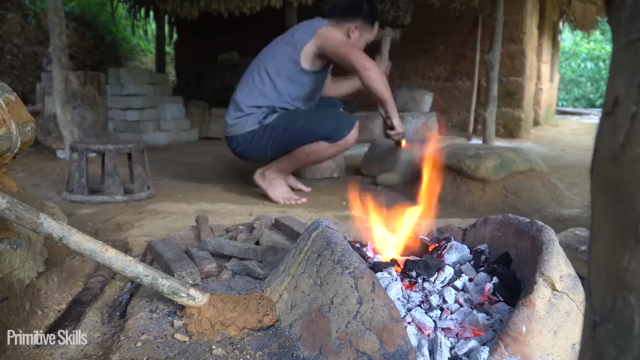 第三季更新高清E110锻造和杂务【(3)真人我的世界-空手发展-单人炼铁】