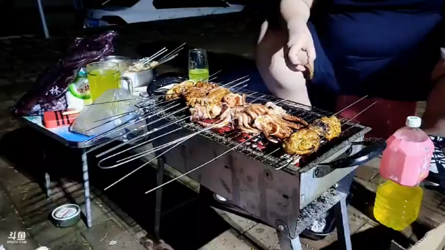 【2021-07-03 20点场】某年骚班儿：Emmmmmmm 3412559