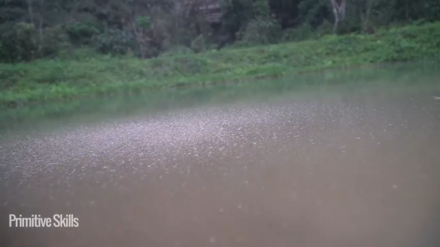 第三季更新高清E118大水车(9)真人我的世界-空手发展-单人炼铁