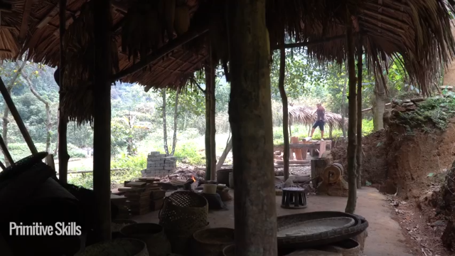 第三季更新高清E118大水车(22)真人我的世界-空手发展-单人炼铁