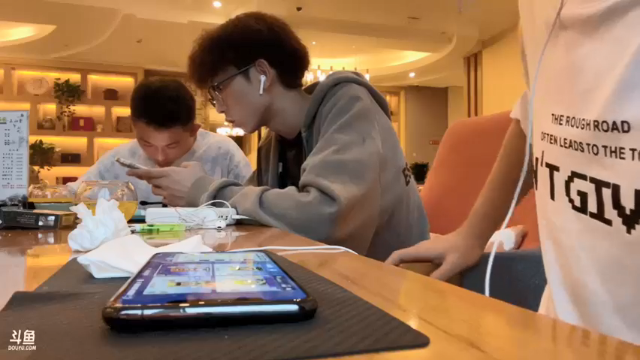 【2021-07-09 19点场】DY主演：努力备战巅峰杯，加油！！！