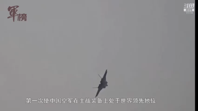 【2021-07-10 14点场】军榜Top：这国男女士兵竟同住一宿舍！