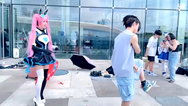 【哈尼九 舞蹈】07-10 17:18
