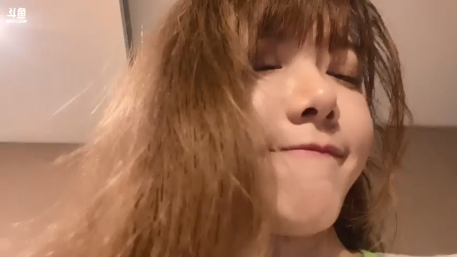 【2021-07-11 23点场】骆歆冲冲冲：骆歆：嘿，晚安