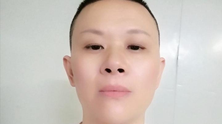 我爱唱k。