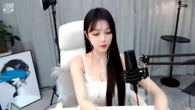【2021-07-13 01点场】湖南小橙子：点击有好运呦