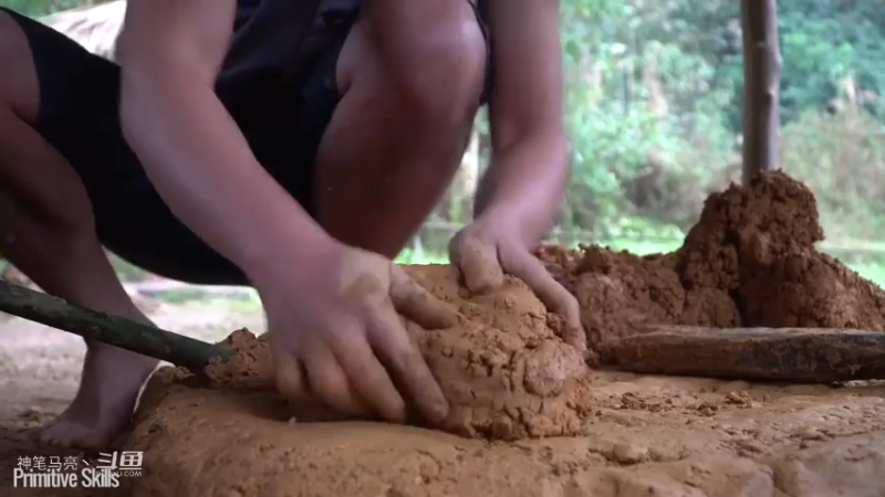 E61打铁！打一把40米的大菜刀4【真人我的世界-空手发展-单人炼铁】