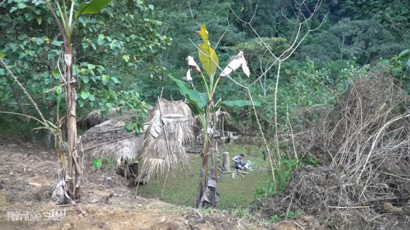 E58制作圆木风箱，风力8【真人我的世界-空手发展-单人炼铁】