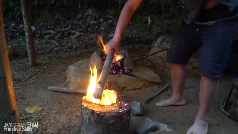 E61打铁！打一把40米的大菜刀7【真人我的世界-空手发展-单人炼铁】