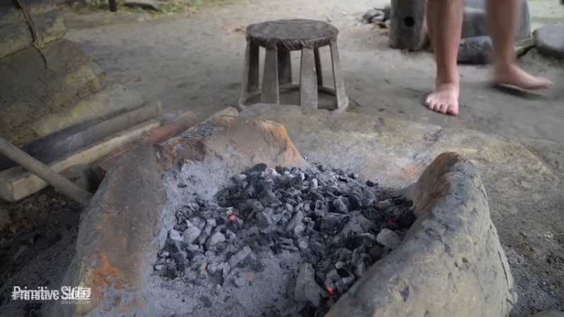 E65土提石墙及耕种14【真人我的世界-空手发展-单人炼铁】