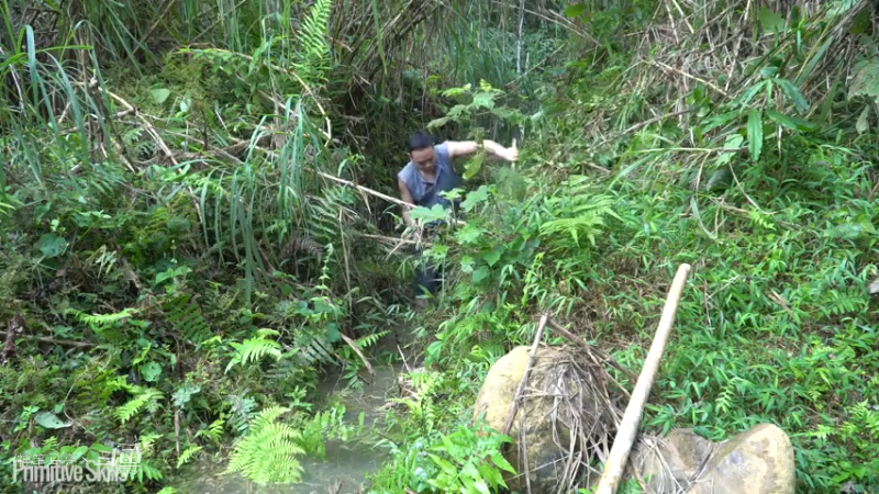 E67锻造锄头种植玉米2【真人我的世界-空手发展-单人炼铁】