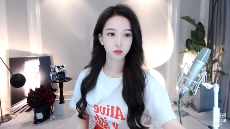【2021-07-15 01点场】南妹儿呀：感谢相遇 新的开始冲鸭