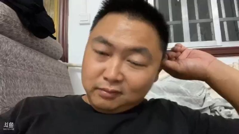 【2021-07-16 22点场】魅力生活i：晚上抓黄鳝牛蛙