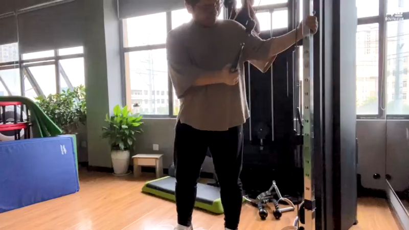 【2021-07-17 18点场】驴酱的冯雨大王：早上下播太晚，17点开练～（太累了抱歉）