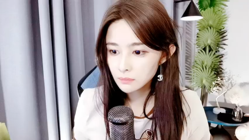 【2021-07-17 23点场】果冻cc007：世间所有的相遇都是久别重逢～