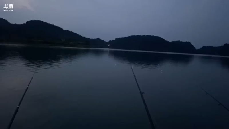 【2021-07-20 19点场】魅力生活i：下午接着守大货