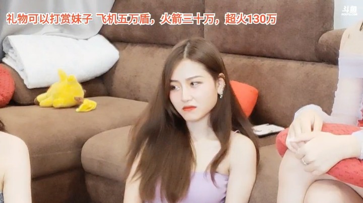 越南美女过生日，大海好羡慕啊