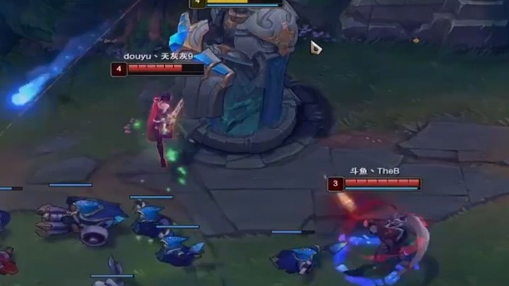 【恶霸提莫】开局五分钟把天灰灰和新一折磨破防了，直呼这个提莫好恶心啊