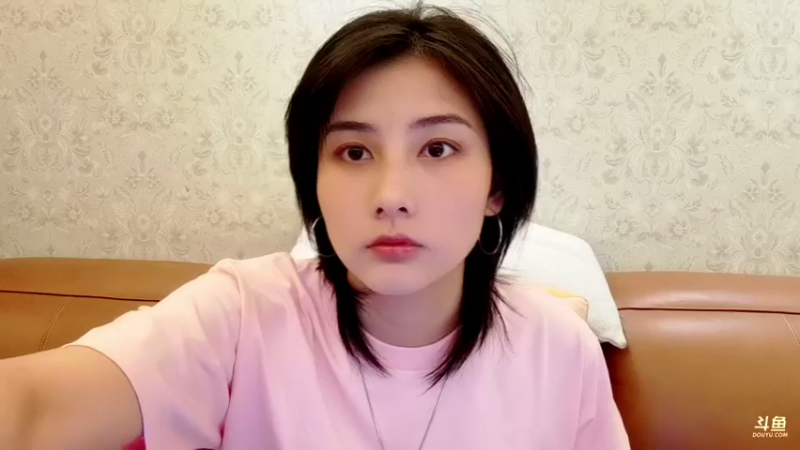 【2021-07-21 19点场】我是唐菲：最后在麦田里相遇