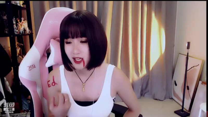 【2021-07-20 22点场】哈尼九：有一个美女在直播