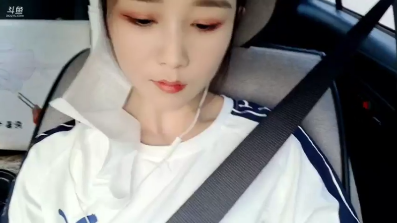 【2021-07-23 13点场】百变姑姑肖淑洁：淑洁:去青岛啤酒节哇