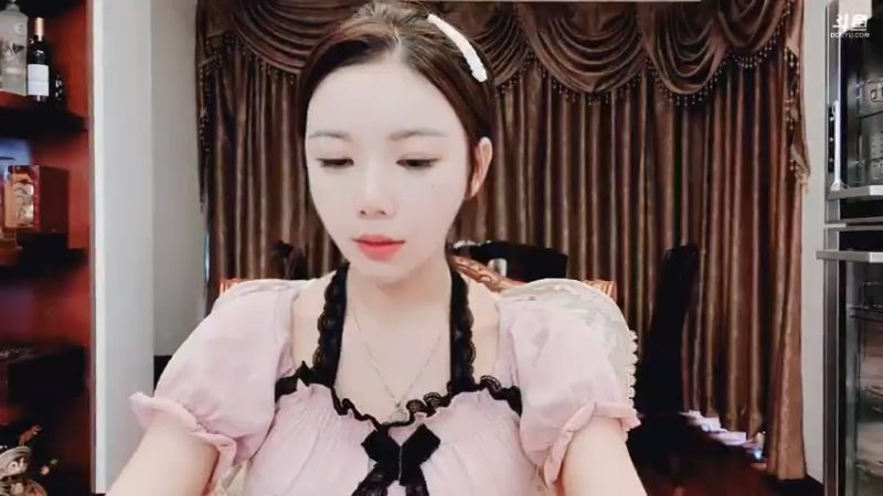 【2021-07-24 15点场】丽亚celiahunne：小姨子：加油