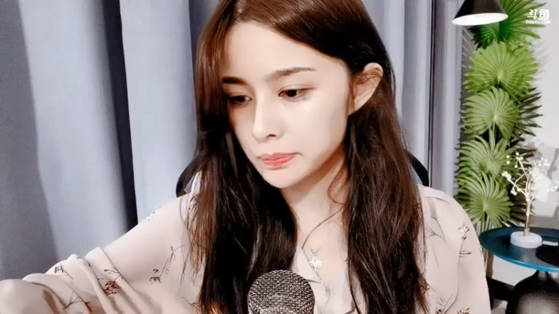 【2021-07-23 23点场】果冻cc007：世间所有的相遇都是久别重逢～