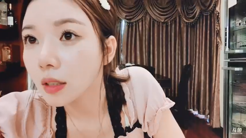 【2021-07-24 16点场】丽亚celiahunne：小姨子：加油
