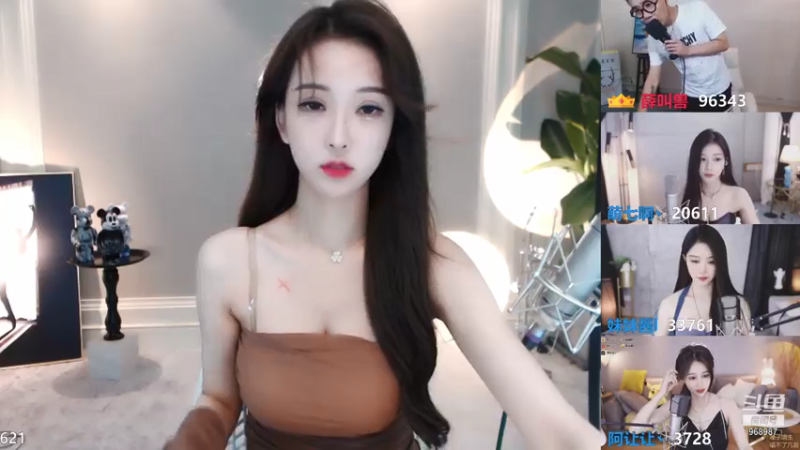 【2021-07-25 00点场】南妹儿呀：身高170的模特mm呀~