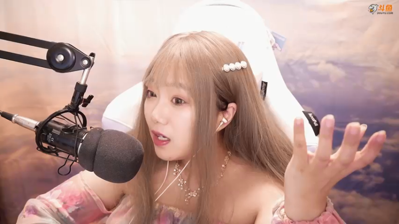【2021-07-25 11点场】甜心战士：♥早啊小伙子们~啾咪！♥