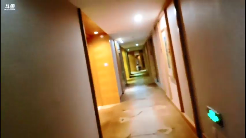 【2021-07-26 00点场】百变姑姑肖淑洁：淑洁:青岛啤酒节