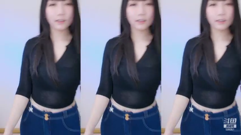 【嘿一只小河马 舞蹈】07-25 13:04