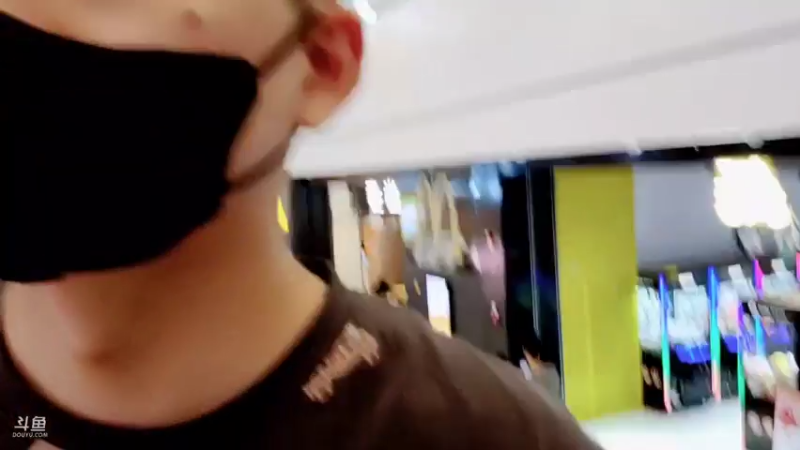 【2021-07-26 19点场】草莓：草莓：播会户外