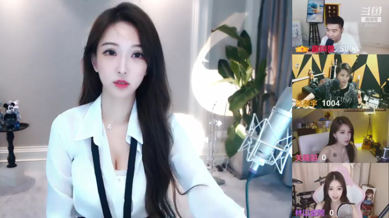 【2021-07-27 00点场】南妹儿呀：身高170的模特mm呀~
