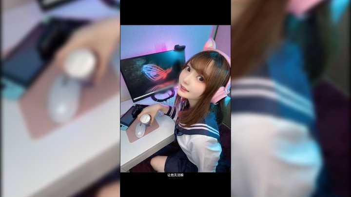 他说他捐了一万八