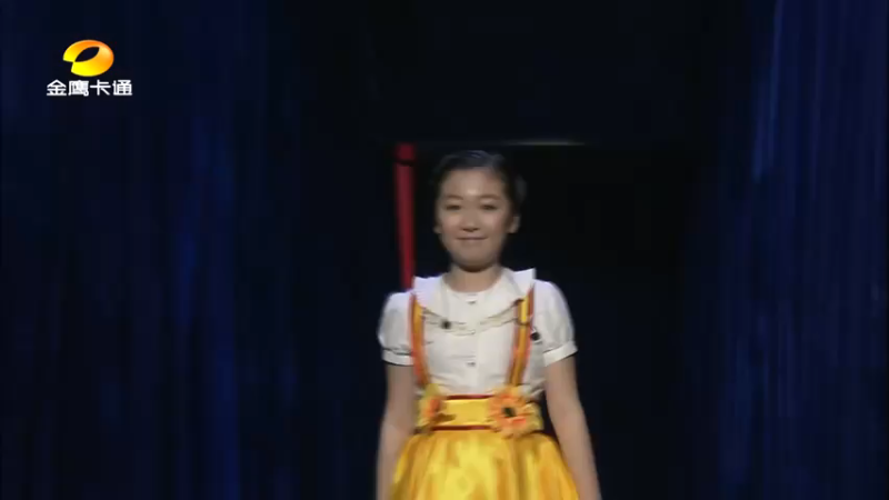 【中国新声代第一季】陈思霓《烛光里的妈妈》