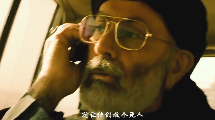 电影《红海行动》：精彩片段  讲述解救人质遇到的各种惊险