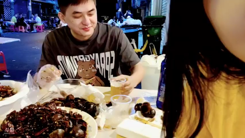 【2021-07-29 03点场】草莓：草莓：随机连麦PK小姐姐