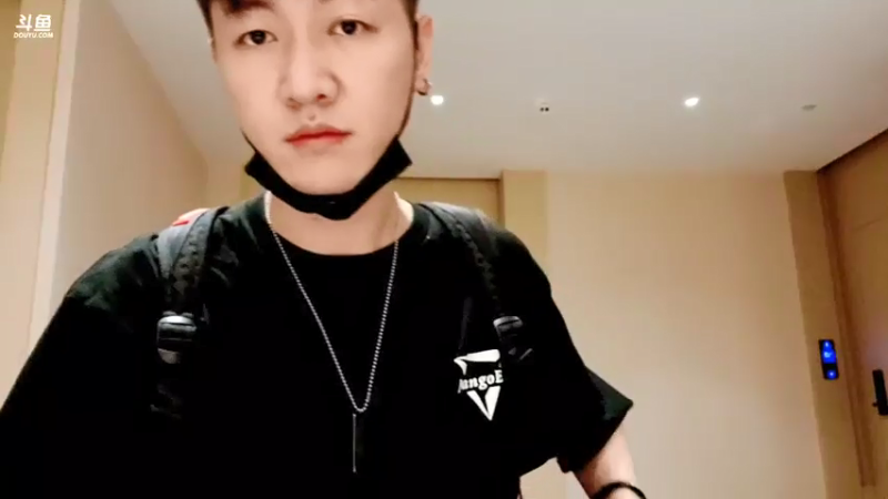 【2021-07-29 18点场】赛文柒Seven：逃脱吧主播全员营救