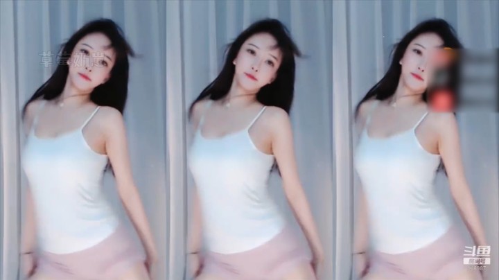 南妹儿呀跳舞中，来看跳舞啦！~