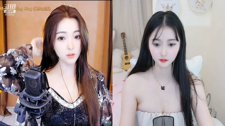 可爱网红美女，你喜欢左边还是右边